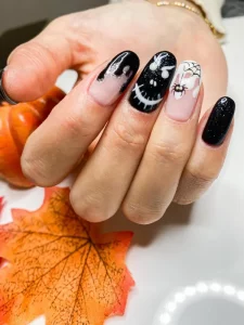 Halloween nail